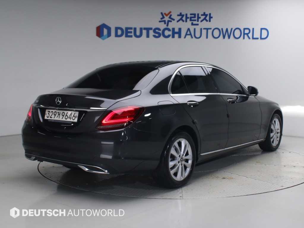 벤츠 C 클래스 C200 아방가르드 사진 2/20