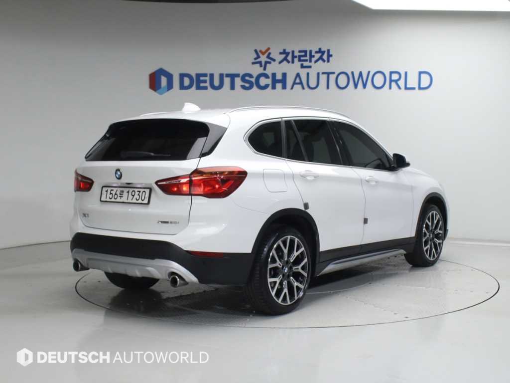 BMW X1 xDrive 20i M 스포츠 사진 2/20