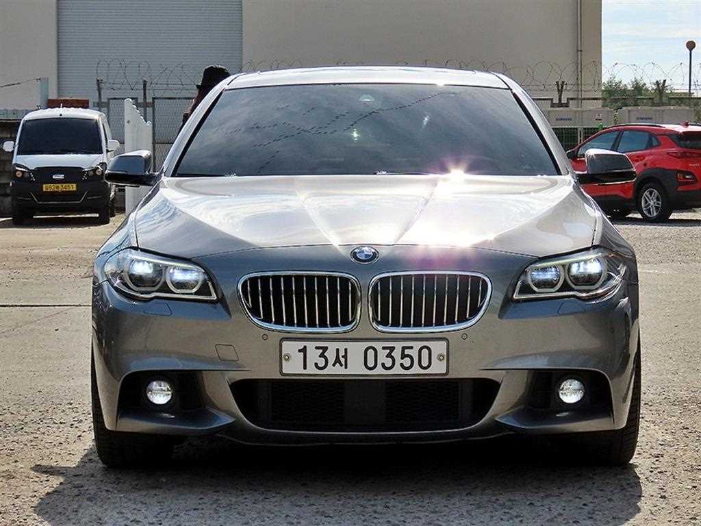 BMW 5시리즈 528i xDrive M에어로다이나믹스페셜에디션 사진 2/20