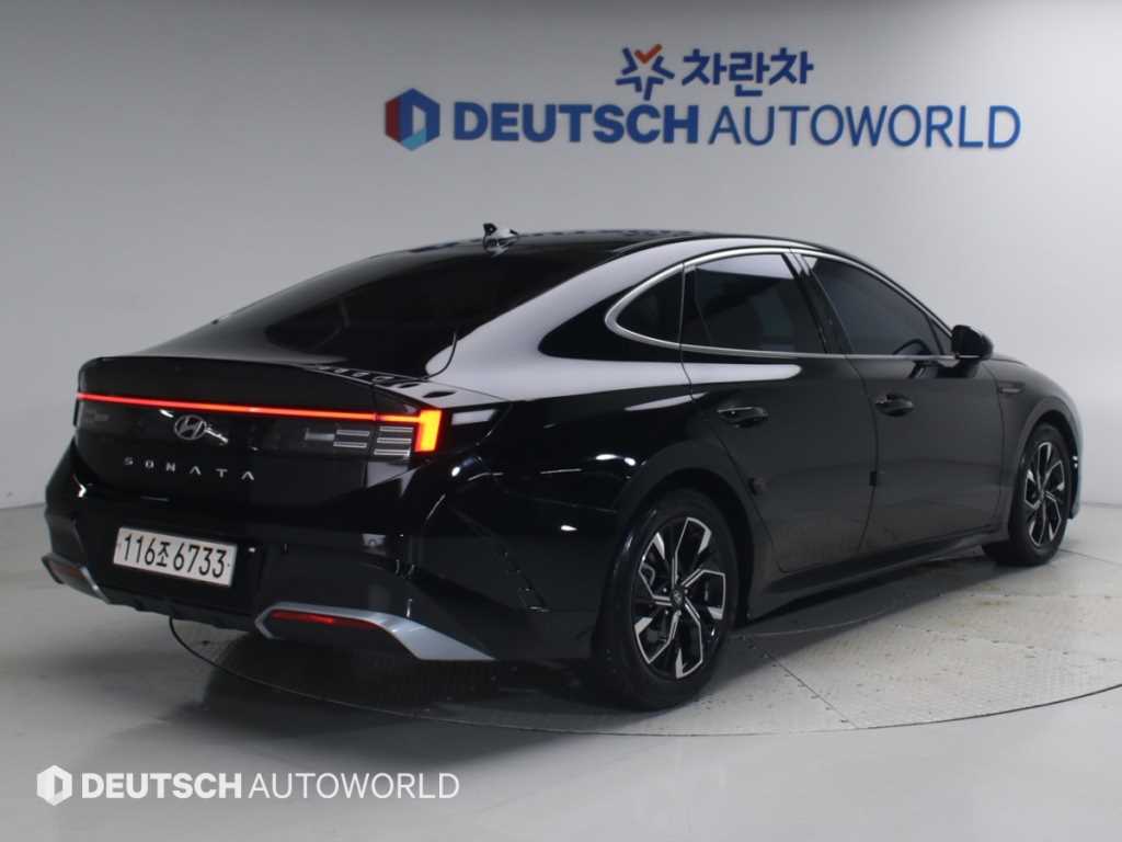 현대 쏘나타 가솔린 2.0 프리미엄 사진 2/20