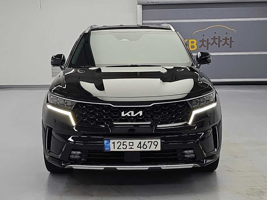 기아 쏘렌토 가솔린 2.5T 2WD 시그니처 사진 2/18