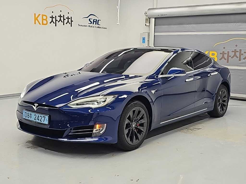 테슬라 모델 S 퍼포먼스 사진