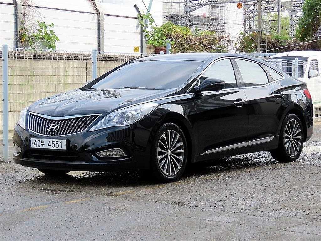 현대 그랜저 HG300 EXCLUSIVE 기본형 사진 2/20
