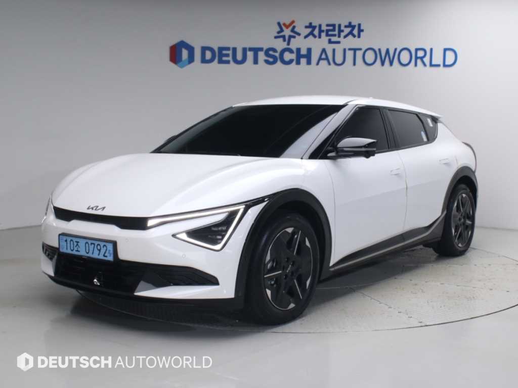 기아 EV6 롱레인지 2WD 어스 사진