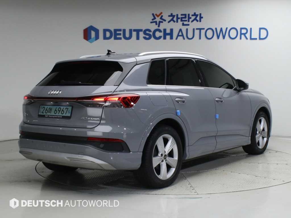아우디 Q4 40 사진 2/20