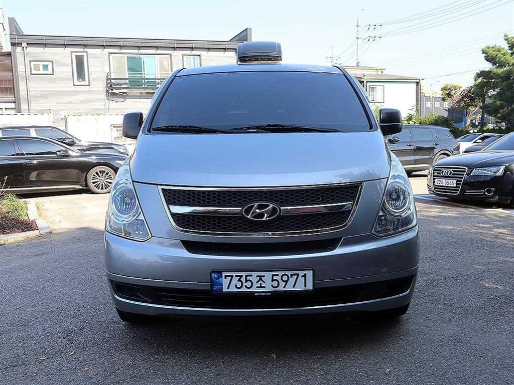 현대 스타렉스 12인승 왜건 CVX 럭셔리 사진