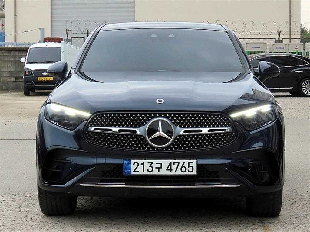 벤츠 GLC 클래스 GLC300 4MATIC 쿠페 사진