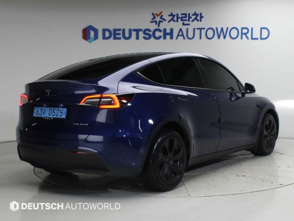 테슬라 모델 Y 롱 레인지 사진 2/20