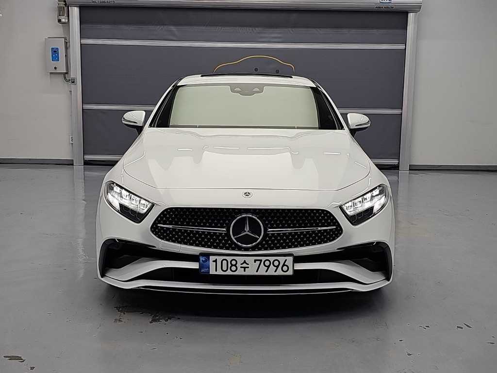 벤츠 CLS 클래스 CLS 300d 4MATIC 사진 2/19