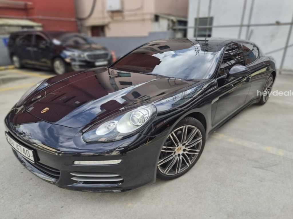 포르쉐 파나메라 3.6 AWD 사진