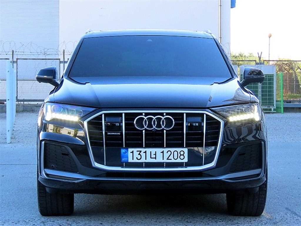 아우디 Q7 45 TDI 콰트로 프리미엄 사진