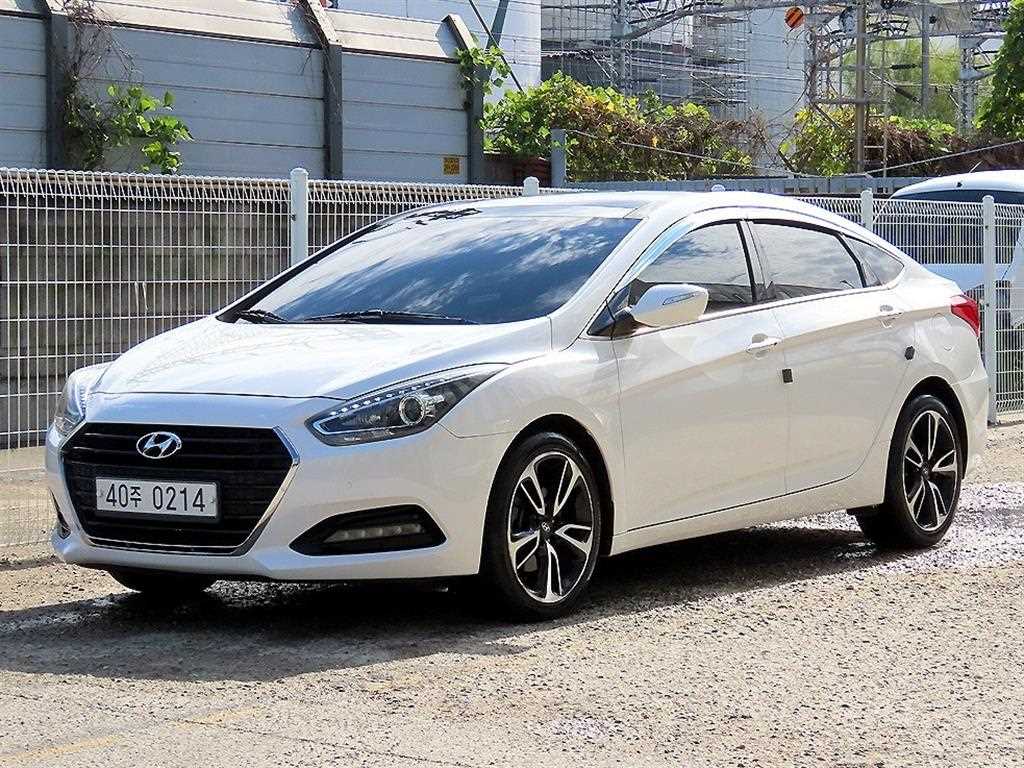 현대 i40 1.7 VGT D 스펙 사진 2/20