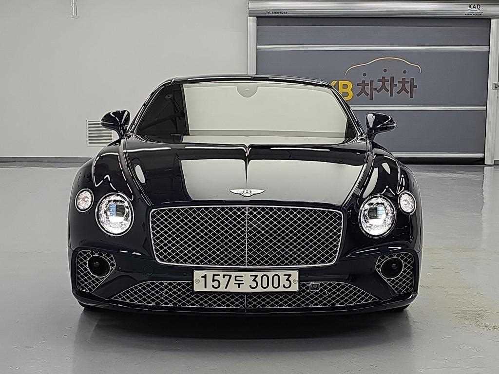 벤틀리 컨티넨탈 4.0 V8 GT 아주르 사진 2/19