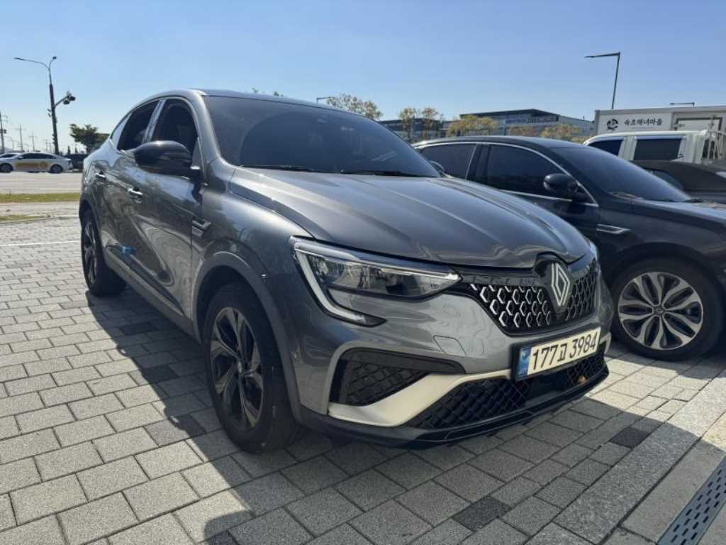 르노코리아 아르카나 1.6 GTe E-TECH 아이코닉 디자인 패키지 사진