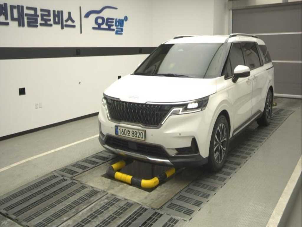 기아 카니발 디젤 7인승 노블레스 사진 2/6