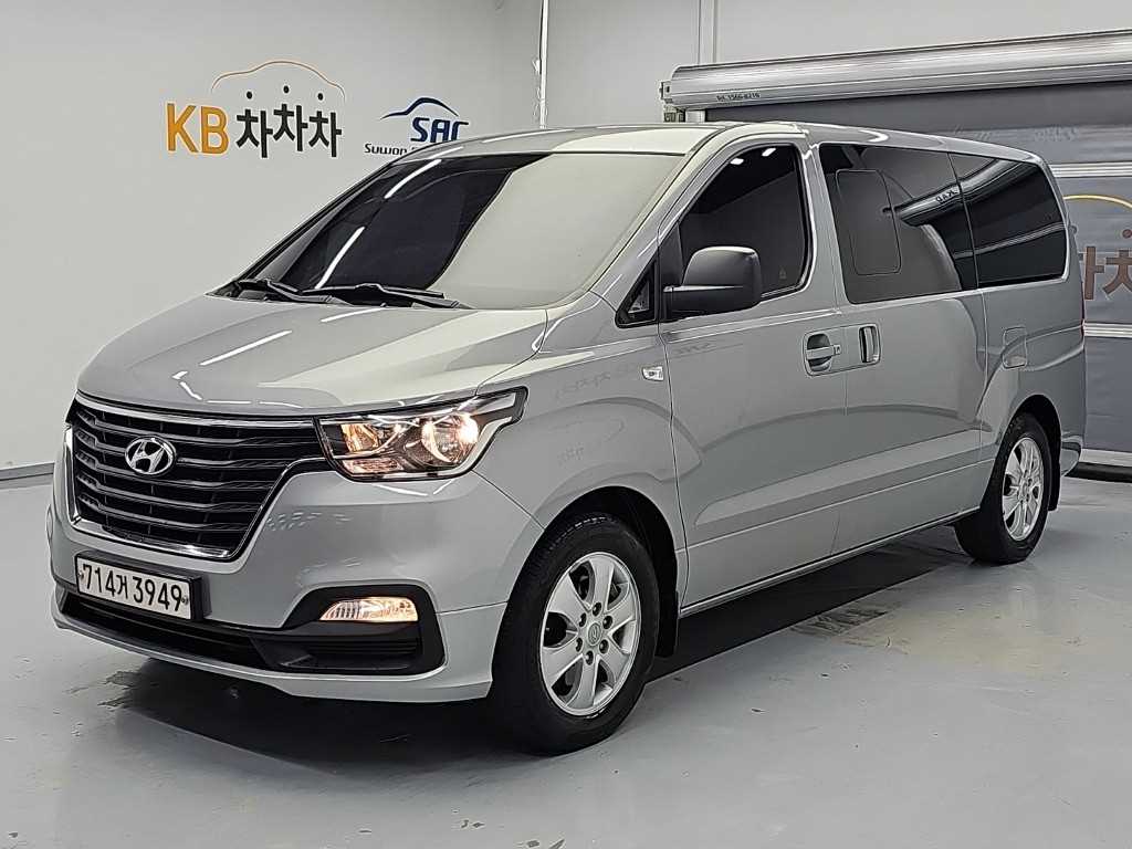 현대 스타렉스 2WD 웨건 12인승 스마트 사진