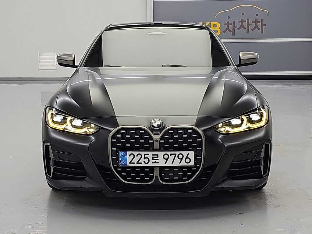 BMW 4시리즈 M440i xDrive 쿠페 사진