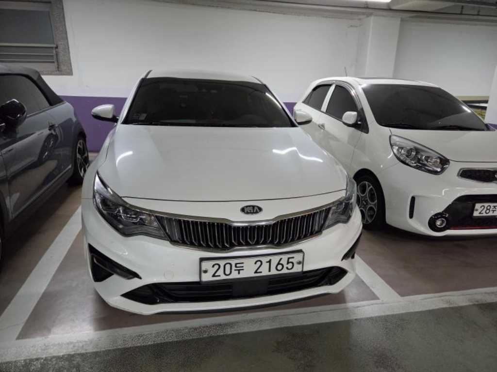 기아 K5 가솔린 2.0 프레스티지 사진 2/11