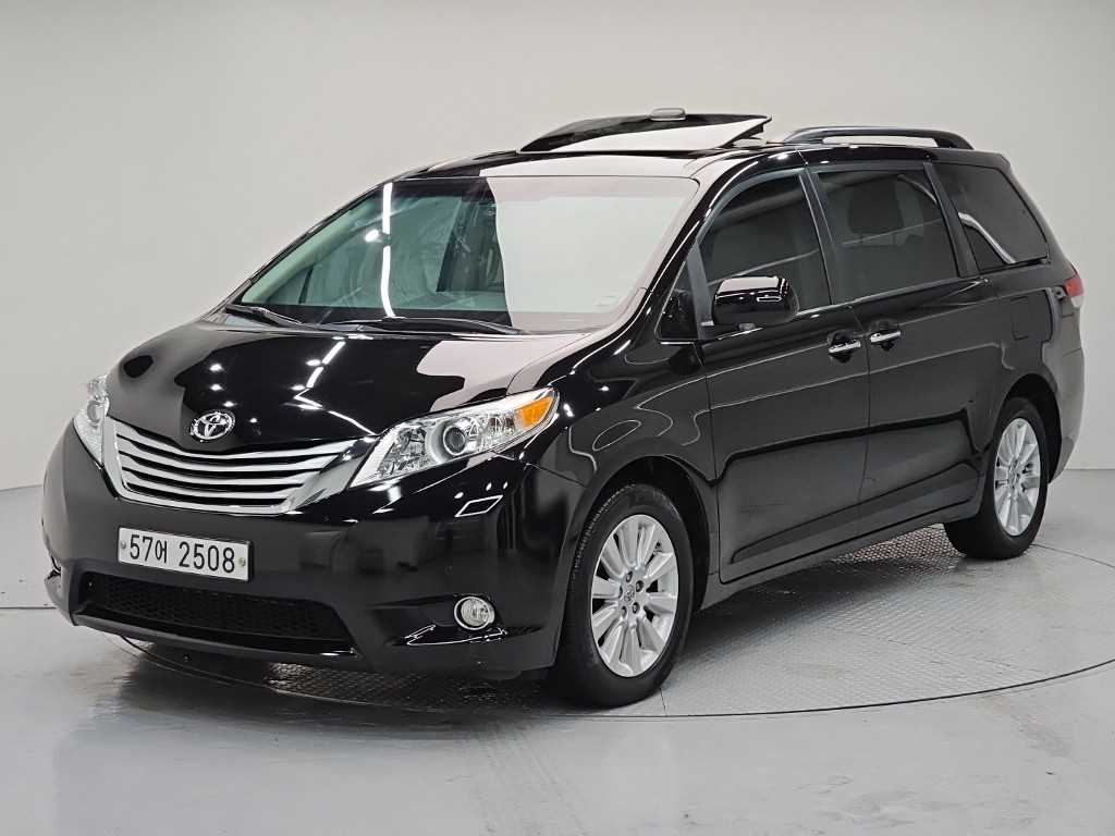토요타 시에나 3.5 AWD 사진