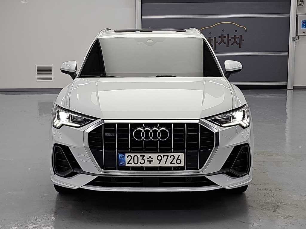 아우디 Q3 35 TDI 콰트로 프리미엄 사진 2/20