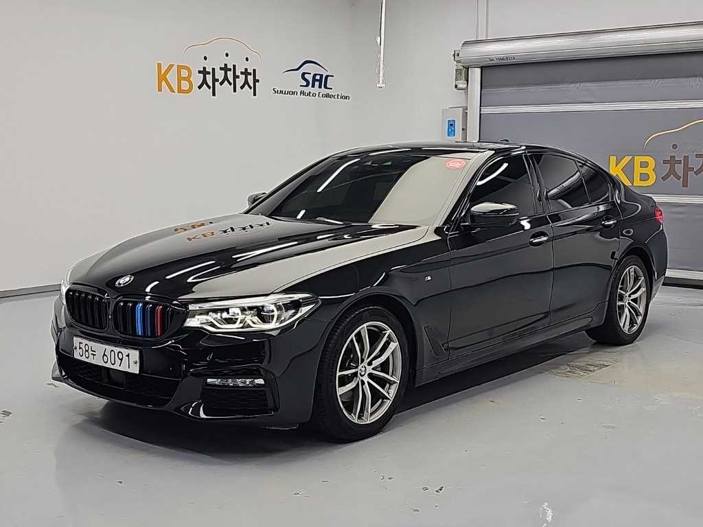 BMW 5시리즈 520d M 스포츠 플러스 사진