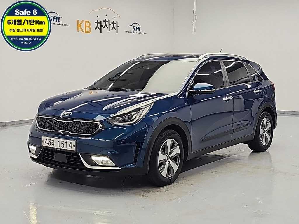 기아 니로 1.6 하이브리드 노블레스 사진