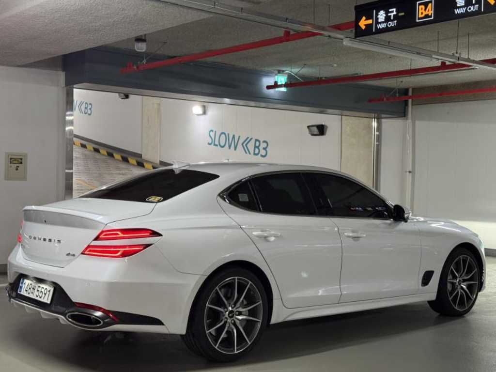 제네시스 G70 가솔린 2.5T 4WD 사진 2/19