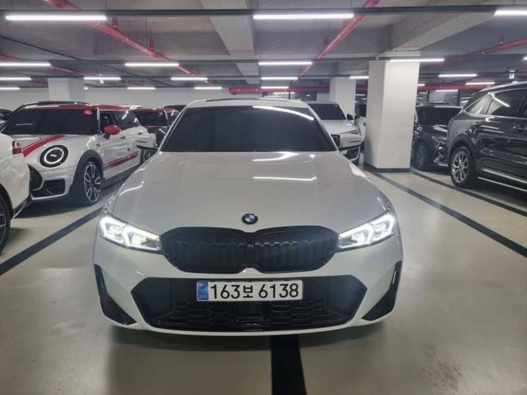 BMW 3시리즈 320d xDrive M 스포츠 사진
