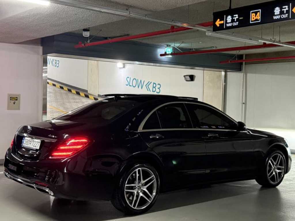 벤츠 S 클래스 S 350 d 4MATIC 사진 2/20