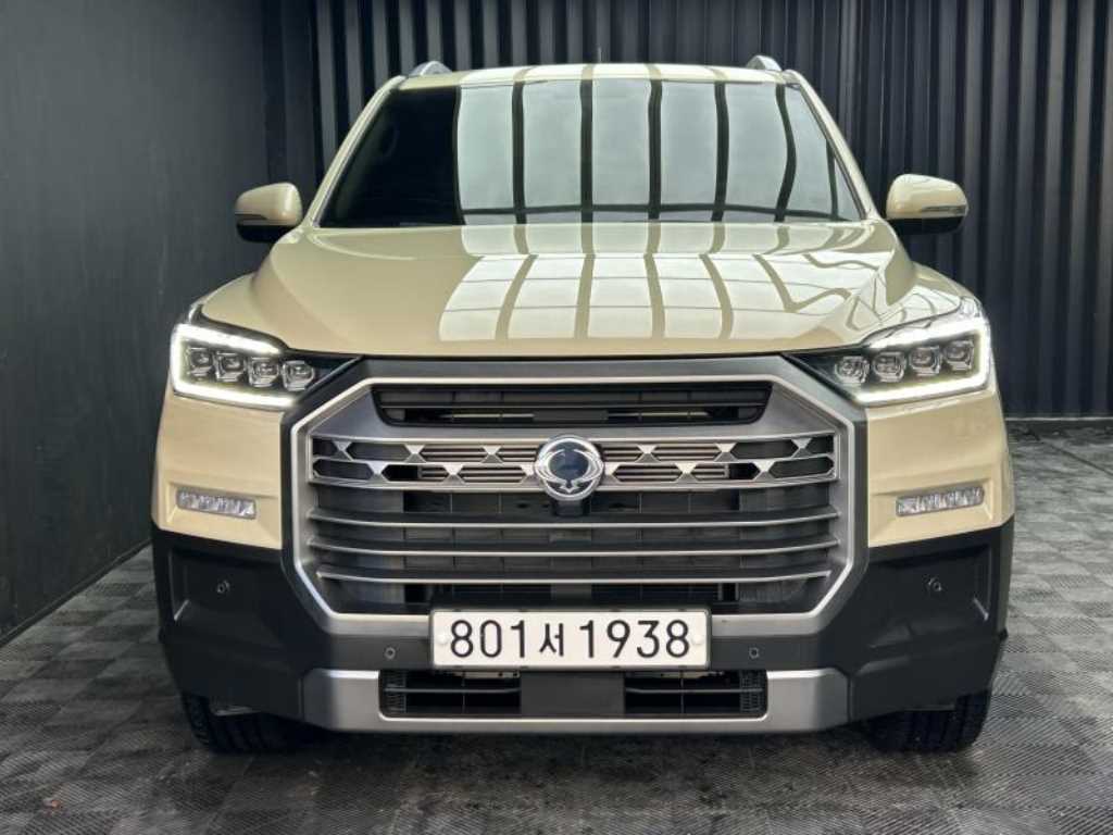 KGM 렉스턴 디젤 2.2 4WD 와일드 사진