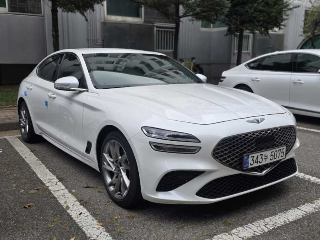 제네시스 G70 가솔린 2.0T 2WD 사진 2/11