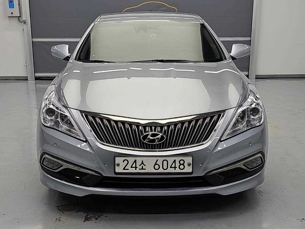 현대 그랜저 HG300 PREMIUM 사진 2/19