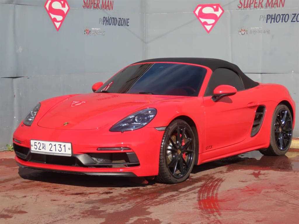 포르쉐 718 2.5 GTS 사진