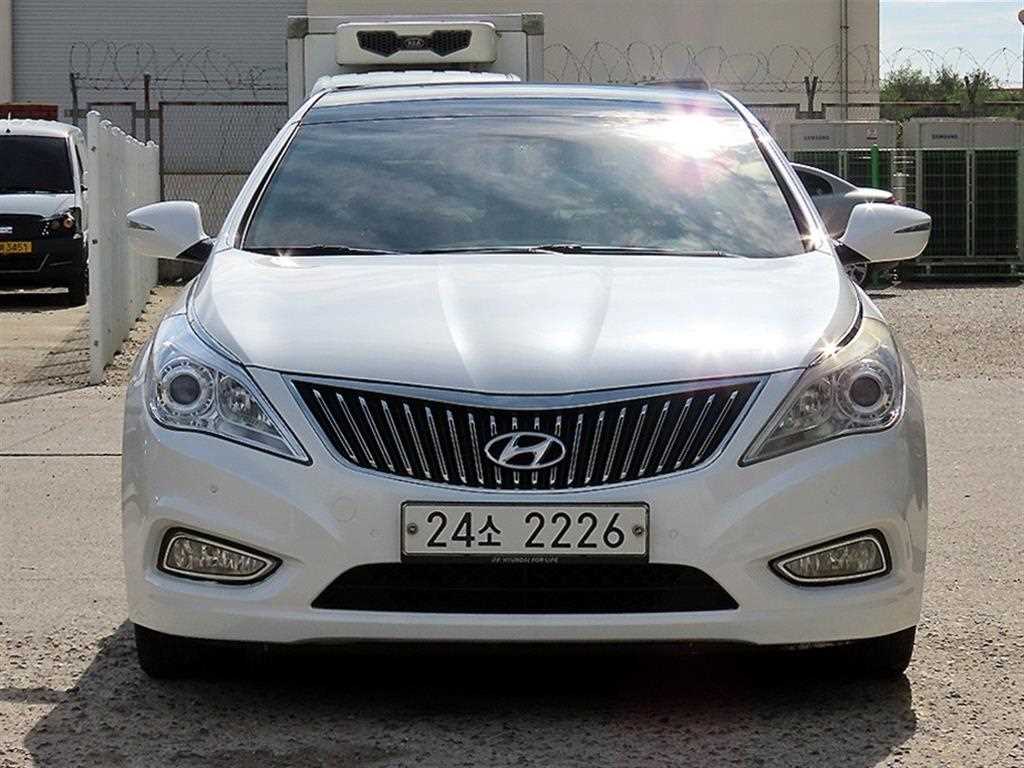 현대 그랜저 HG240 MODERN 사진
