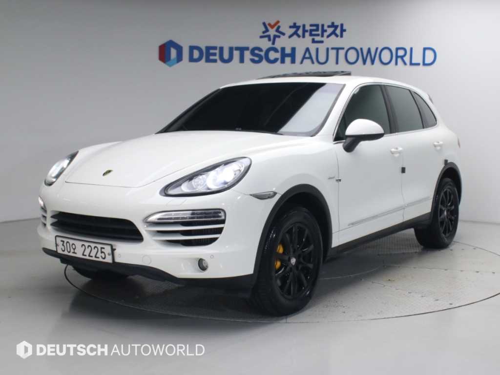 포르쉐 카이엔 3.0 디젤 사진