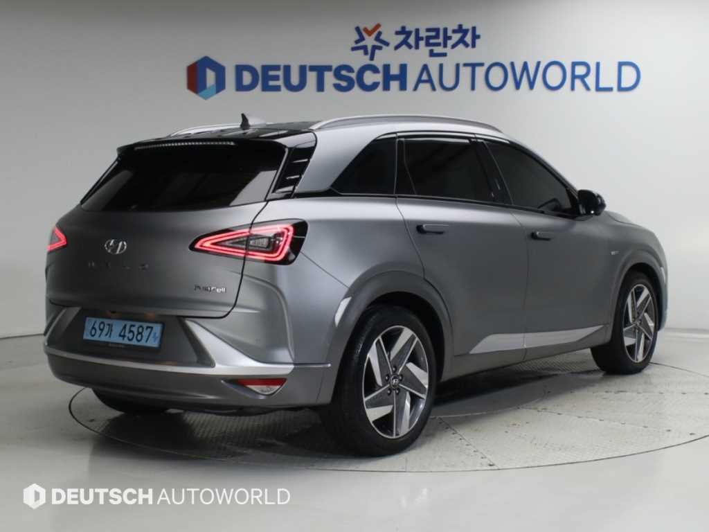 현대 넥쏘 프리미엄 사진 2/20
