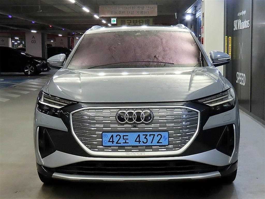 아우디 Q4 40 프리미엄 사진 2/20