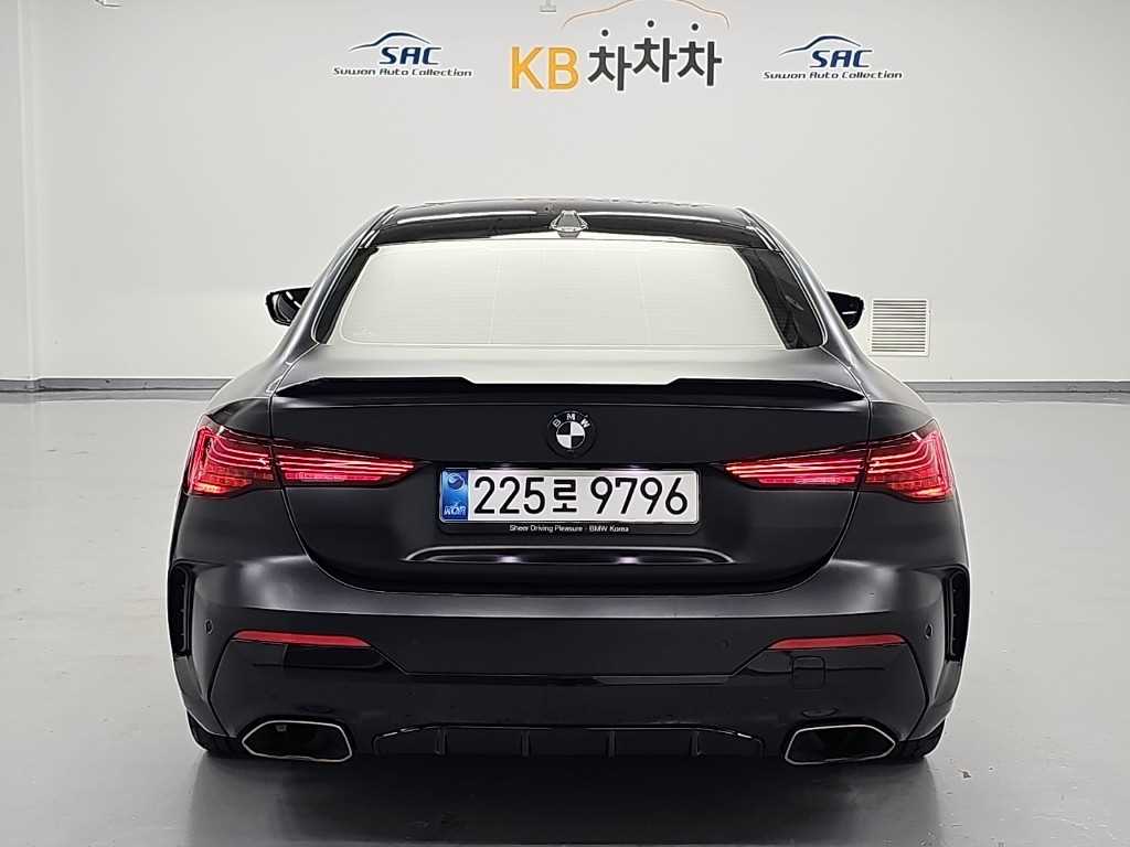 BMW 4시리즈 M440i xDrive 쿠페 사진 2/18