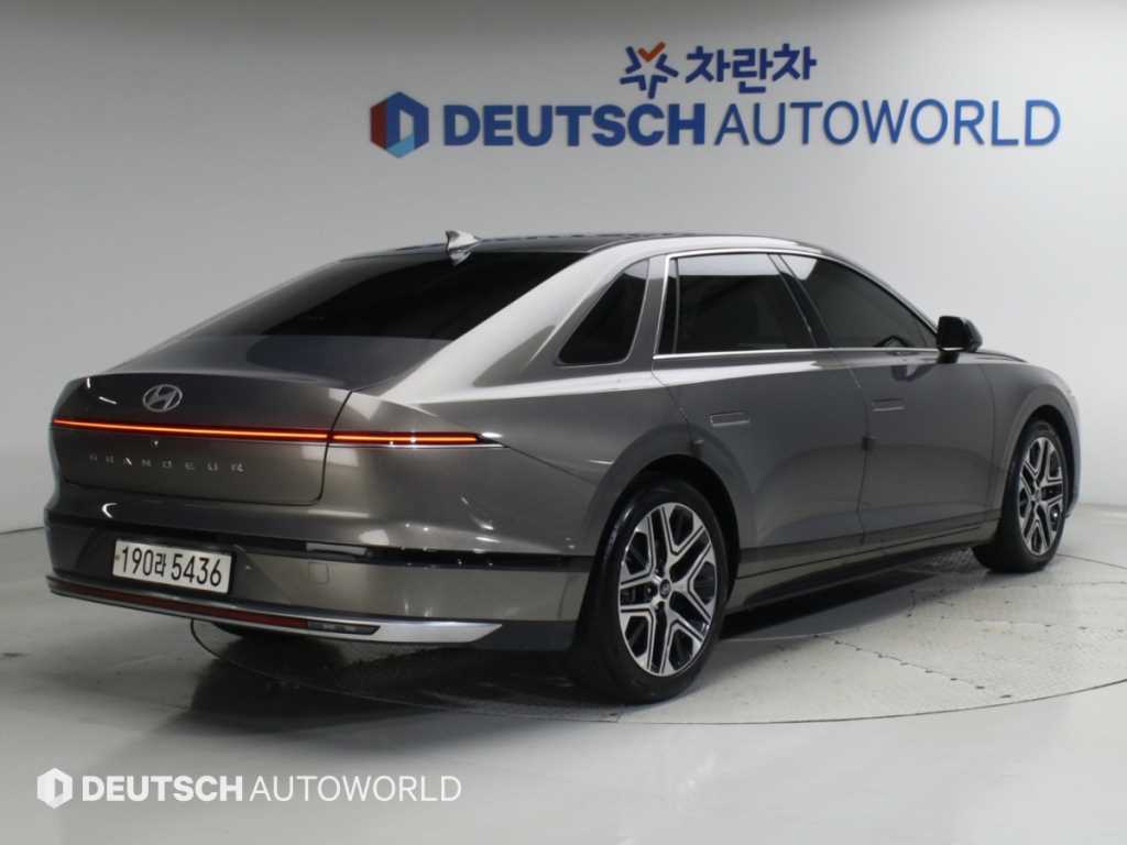 현대 그랜저 가솔린 2.5 2WD 익스클루시브 사진 2/20