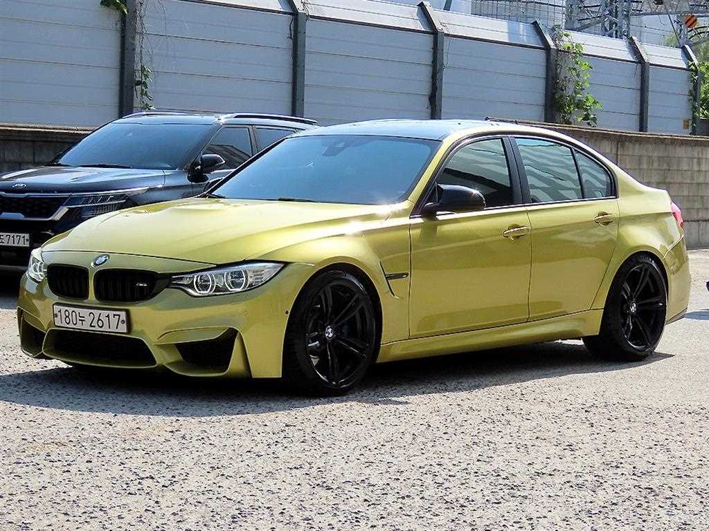BMW 3시리즈 M3 M 퍼포먼스 사일런스 에디션 사진 2/20