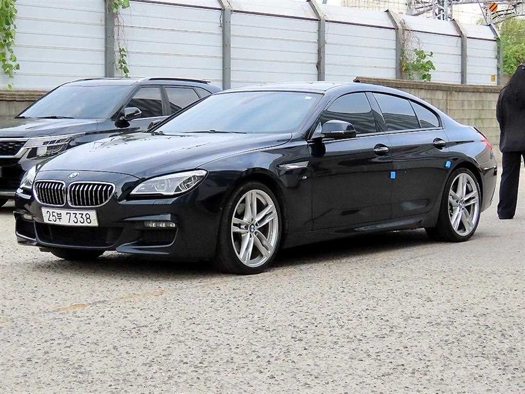 BMW 6시리즈 640 그란쿠페 d xDrive M 스포츠 그란쿠페 사진 2/20