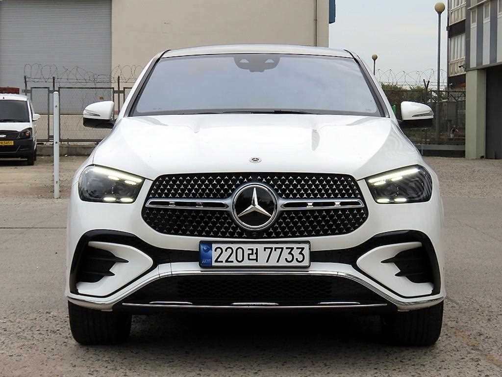 벤츠 GLE 클래스 GLE 450d 4MATIC 쿠페 사진