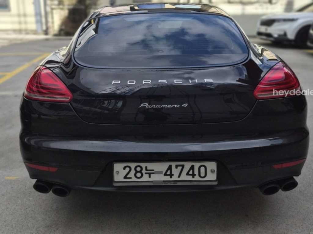 포르쉐 파나메라 3.6 AWD 사진 2/6
