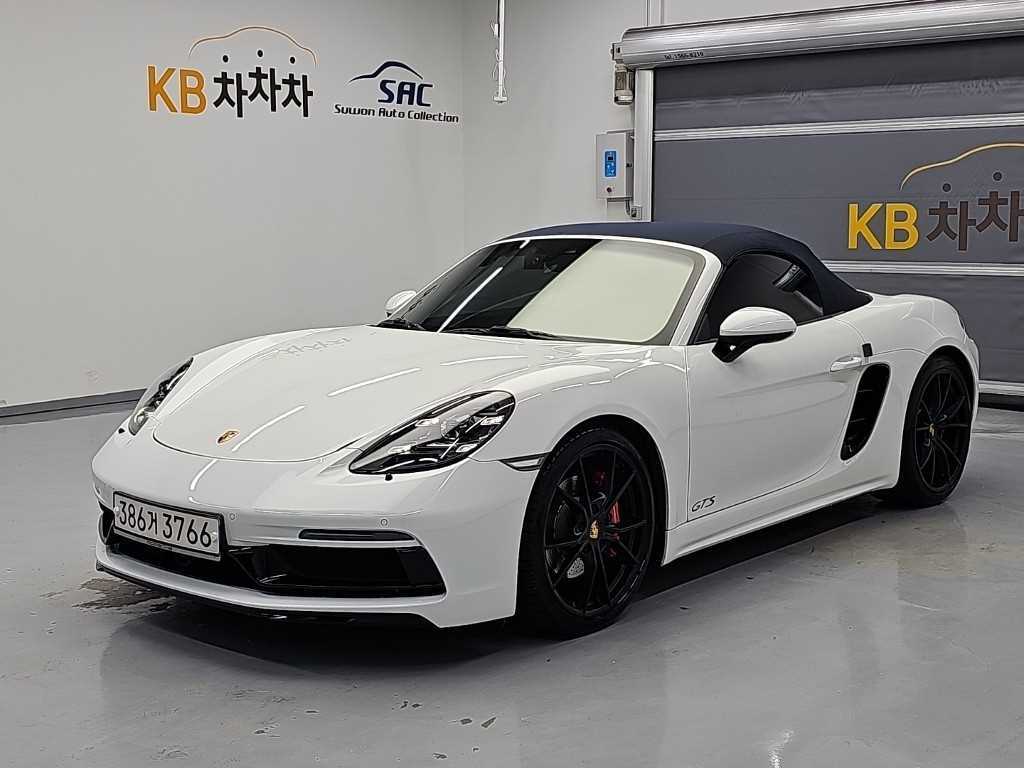 포르쉐 718 2.0 사진