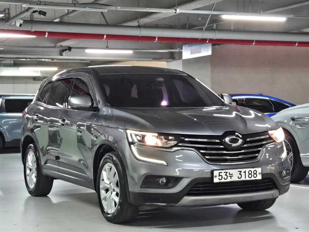 르노코리아 QM6 디젤 4WD LE 사진 2/18