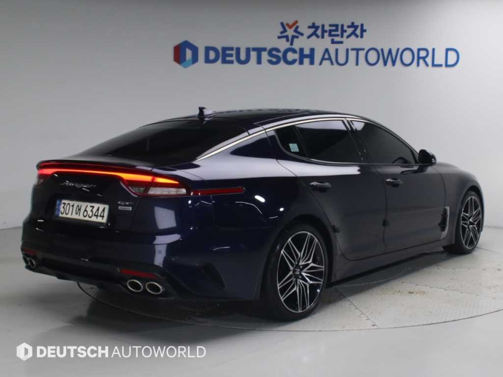 기아 스팅어 AWD 2.5 플래티넘 사진 2/20