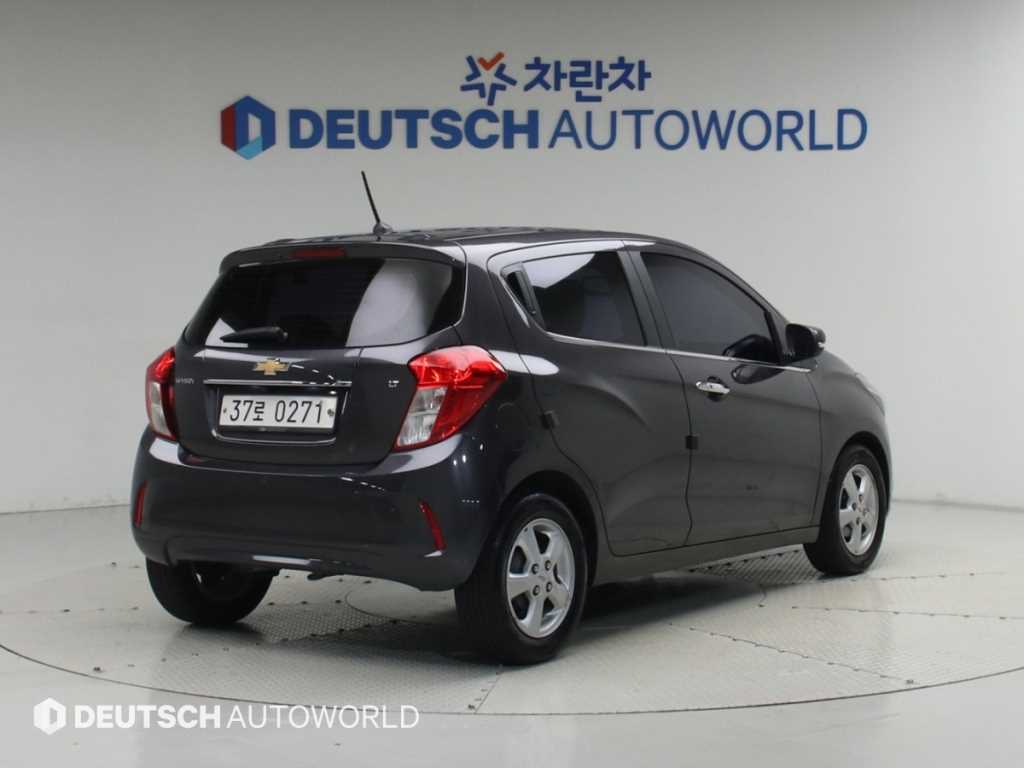 쉐보레 스파크 LT M/T 사진 2/20