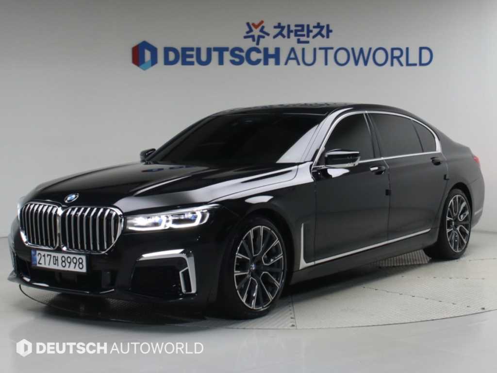 BMW 7시리즈 740Li xDrive M SPORT 스포츠 사진