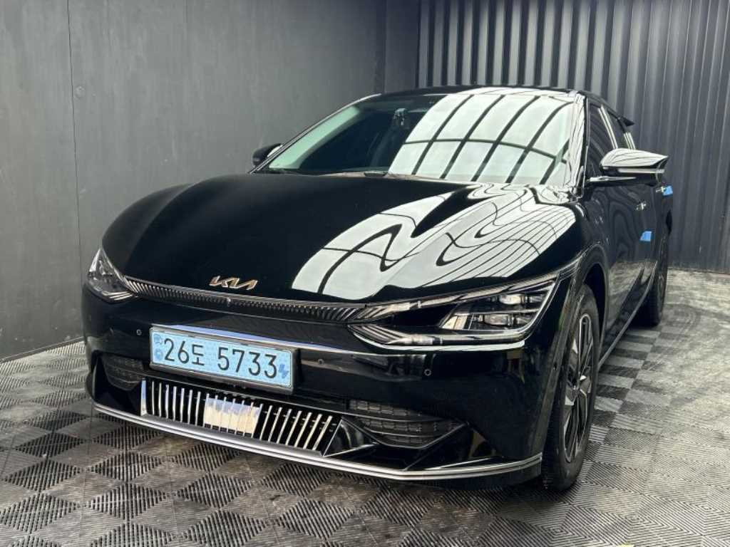 기아 EV6 롱레인지 어스 사진
