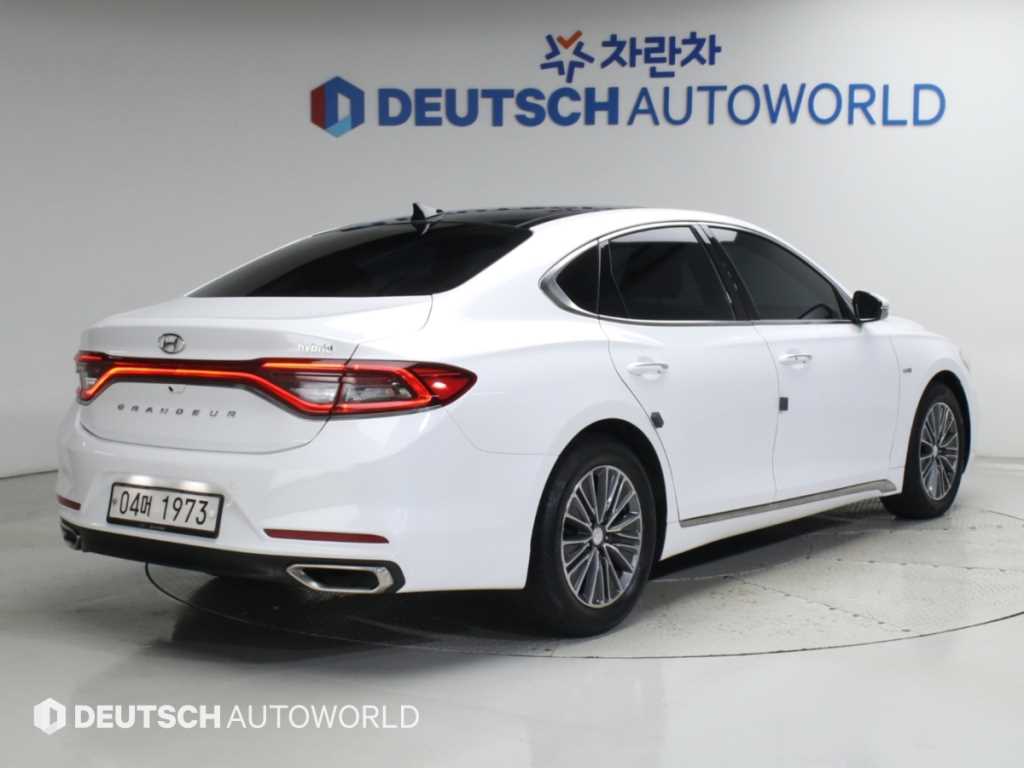 현대 그랜저 익스클루시브 사진 2/20